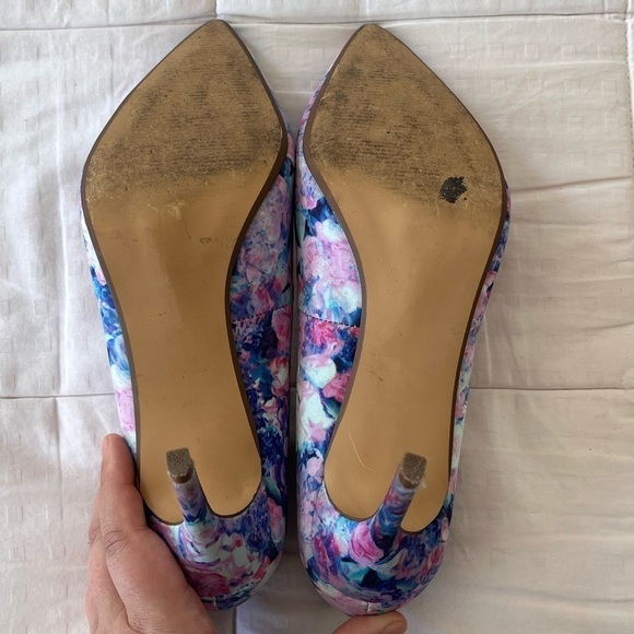 Sears Abstract Floral Print Point Tie Stiletto Angie Heels Size 7.5 - Picture 12 of 16
